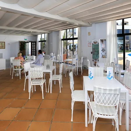 Отель Duque De Najera